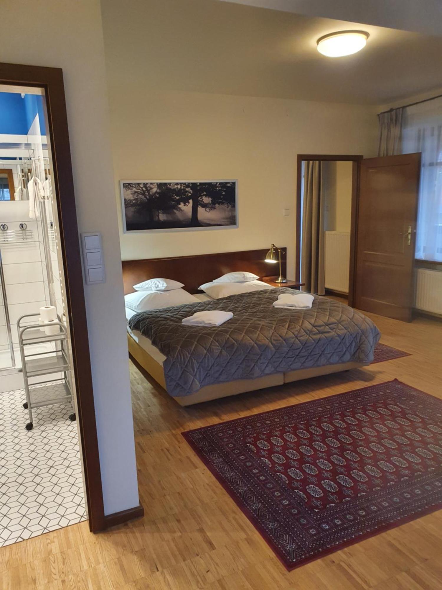 Jasny Dwor Hotel Поляница-Здрой Екстериор снимка