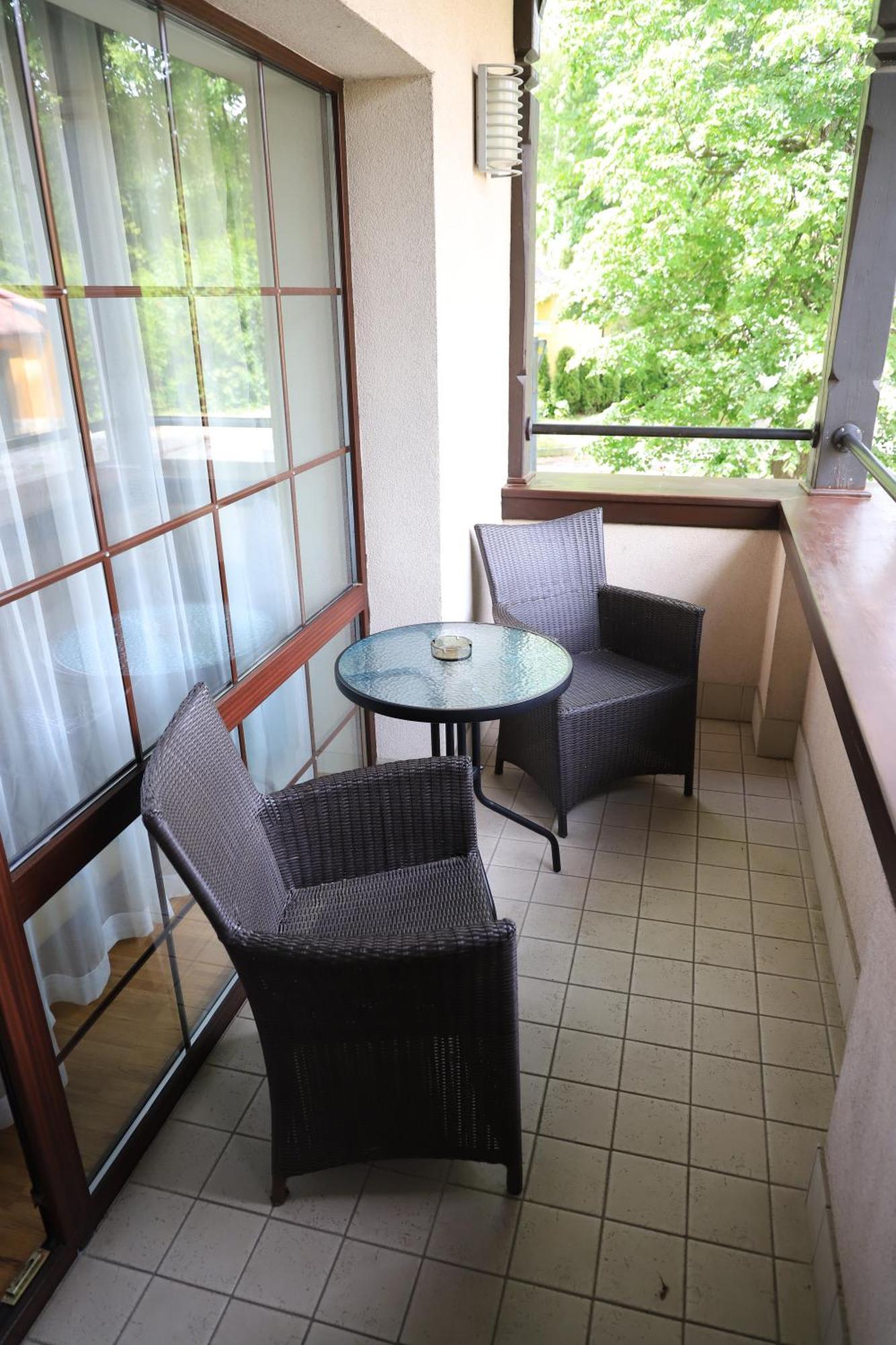Jasny Dwor Hotel Поляница-Здрой Екстериор снимка